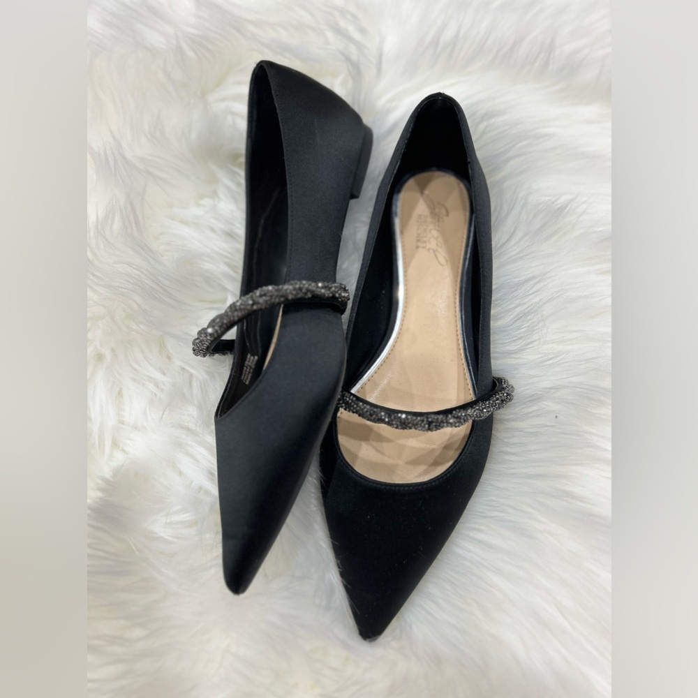🔥Jewel Badgley Mischka
Vanna Satin Ballet Flats🔥 LIKE NEW🔥